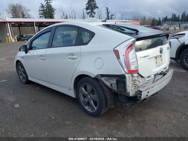 JTDKN3DU9F0419871 Toyota Prius Persona Series Special Edition