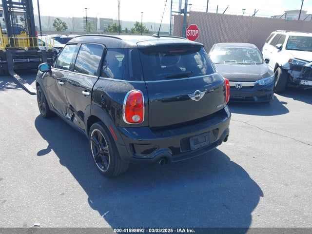 2012 MINI COOPER S COUNTRYMAN WMWZC3C58CWL82672 Photo 2