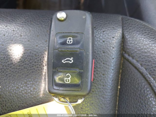 WVGAV7AX5HK004440 Volkswagen Tiguan 2.0t/2.0t S