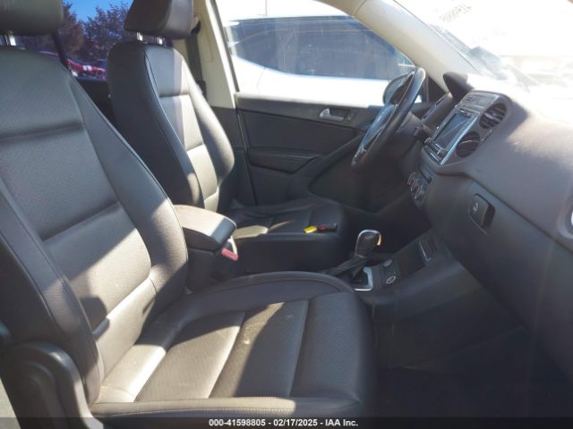 WVGAV7AX5HK004440 Volkswagen Tiguan 2.0t/2.0t S