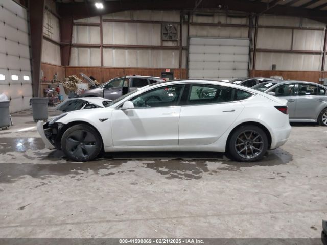 5YJ3E1EB7KF442325 Tesla Model 3 Long Range/performance