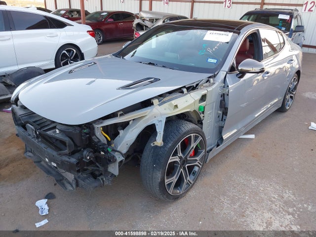 KIA Stinger Gt2 2020 KNAE55LC1L6075699 Image 2