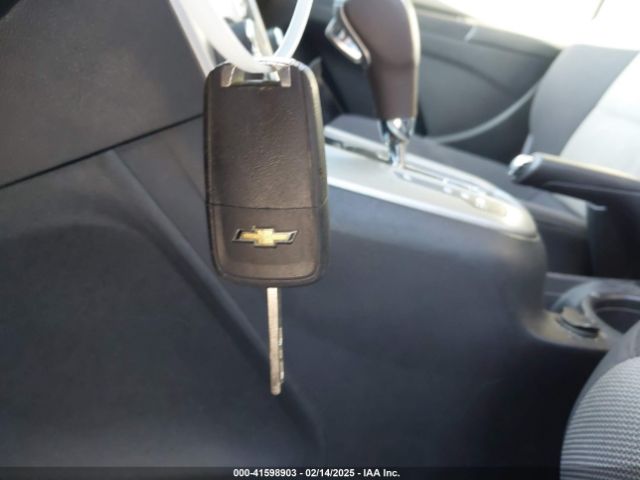 1G1PA5SGXF7115751 Chevrolet Cruze Ls Auto