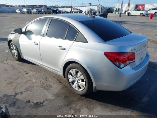 1G1PA5SGXF7115751 Chevrolet Cruze Ls Auto