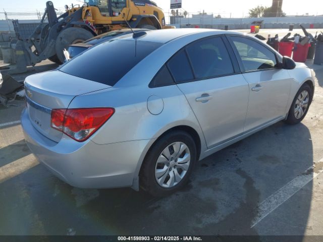 1G1PA5SGXF7115751 Chevrolet Cruze Ls Auto