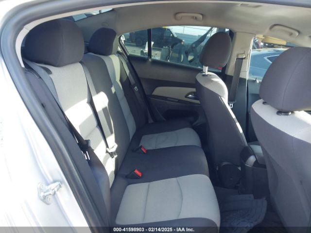 1G1PA5SGXF7115751 Chevrolet Cruze Ls Auto