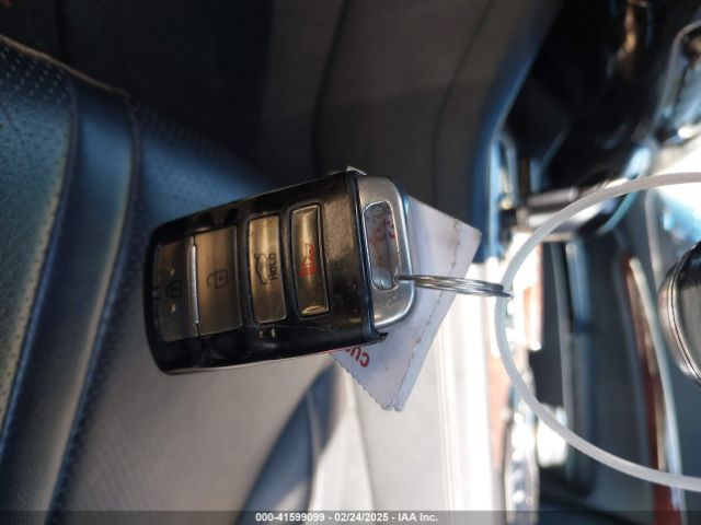 KNALW4D41F6022155 KIA K900 Luxury