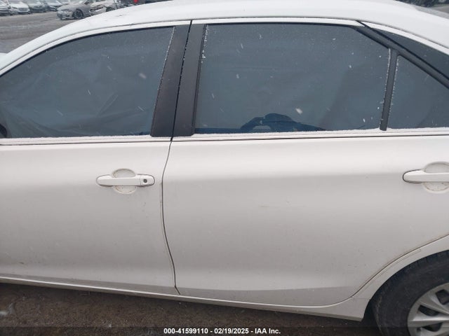 Toyota CAMRY LE 2017 4T1BF1FKXHU731265 Image 14