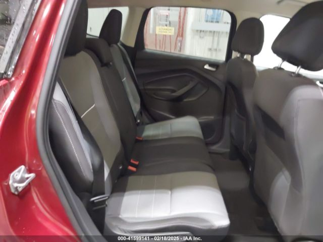 1FMCU0G75FUC64221 Ford ESCAPE SE