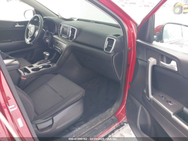 KNDPMCAC8J7324190 KIA Sportage Lx