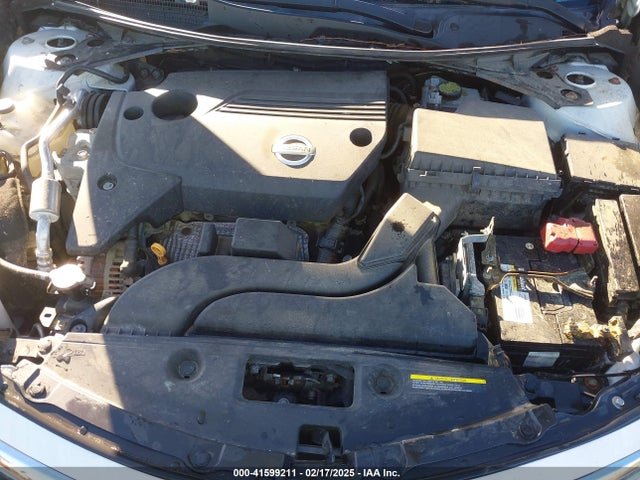 Nissan Altima 2.5 S 2015 1N4AL3AP8FC290977 Image 10