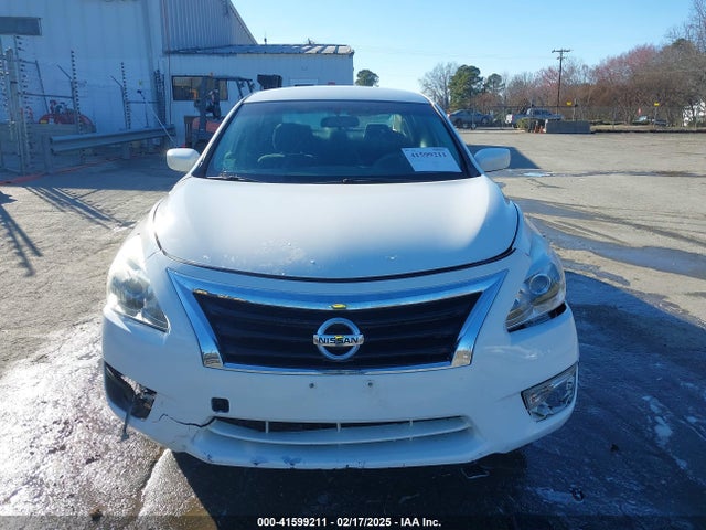 Nissan Altima 2.5 S 2015 1N4AL3AP8FC290977 Image 12