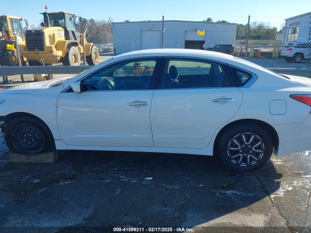 Nissan Altima 2.5 S 2015 1N4AL3AP8FC290977 Image 14