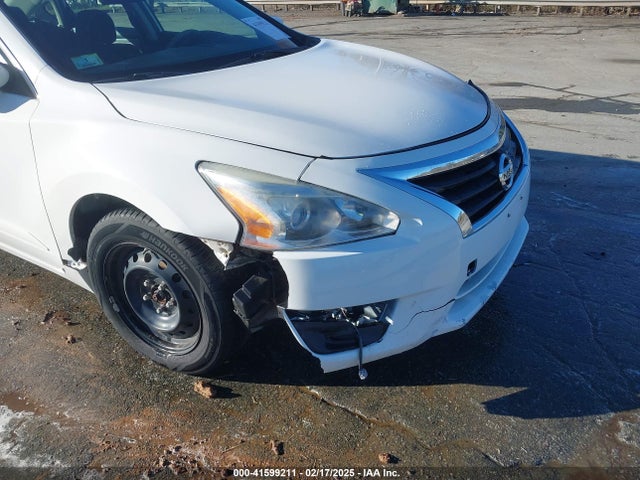 Nissan Altima 2.5 S 2015 1N4AL3AP8FC290977 Image 17