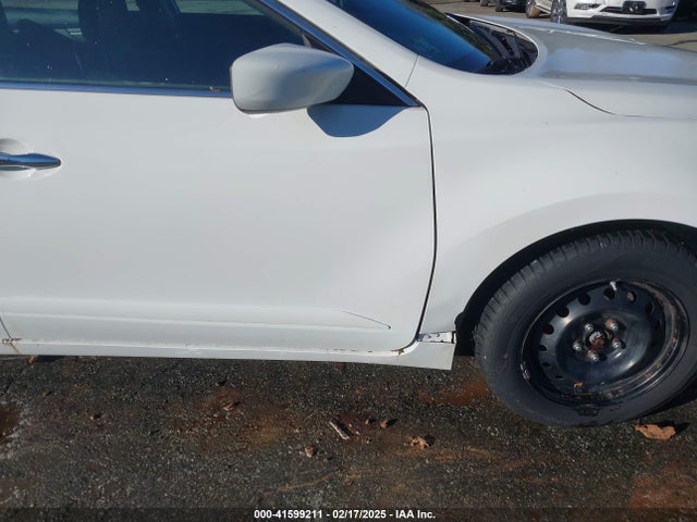 Nissan Altima 2.5 S 2015 1N4AL3AP8FC290977 Image 18
