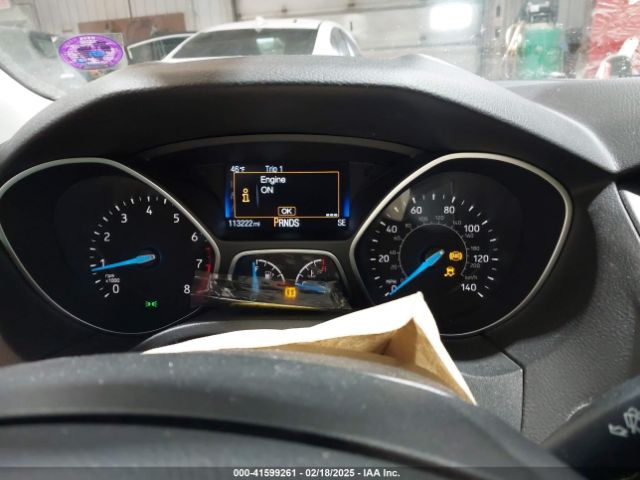 1FADP3N23FL260110 Ford Focus Titanium