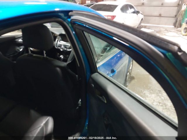 1FADP3N23FL260110 Ford Focus Titanium