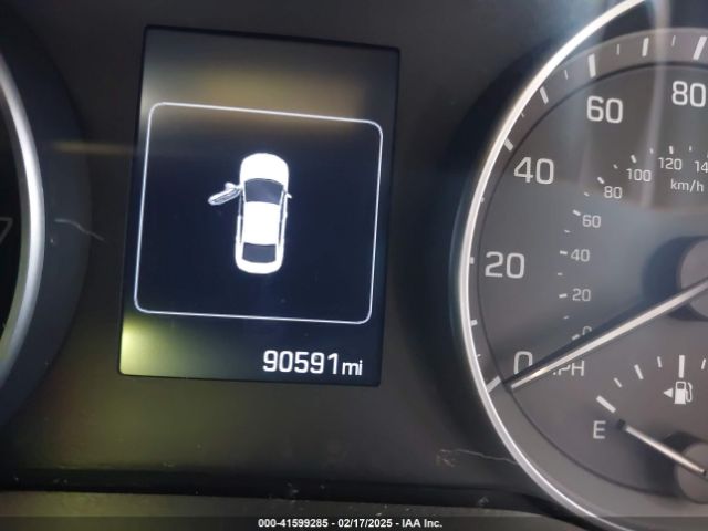 5NPD84LF7HH062981 Hyundai Elantra Limited