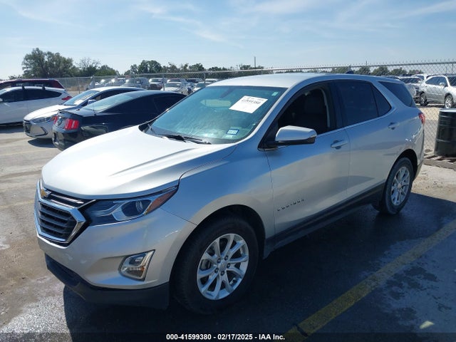 Chevrolet EQUINOX LT 2018 2GNAXJEV0J6141824 Image 2