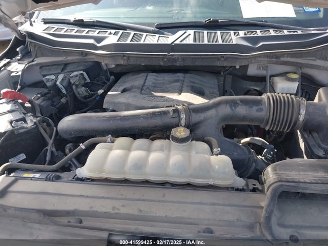 1FTEW1C81MKD32891 Ford F-150 Xlt