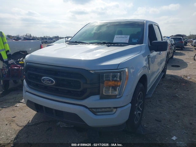 1FTEW1C81MKD32891 Ford F-150 Xlt
