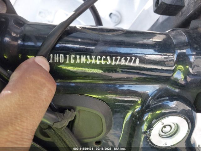 2016 HARLEY-DAVIDSON FXDB 1HD1GXM3XGC317577 Photo 9