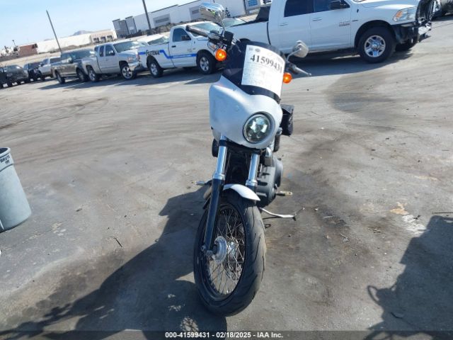 2016 HARLEY-DAVIDSON FXDB 1HD1GXM3XGC317577 Photo 4