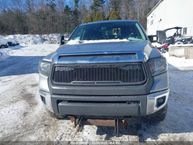 5TFUY5F14FX485993 Toyota Tundra Sr5 5.7l V8