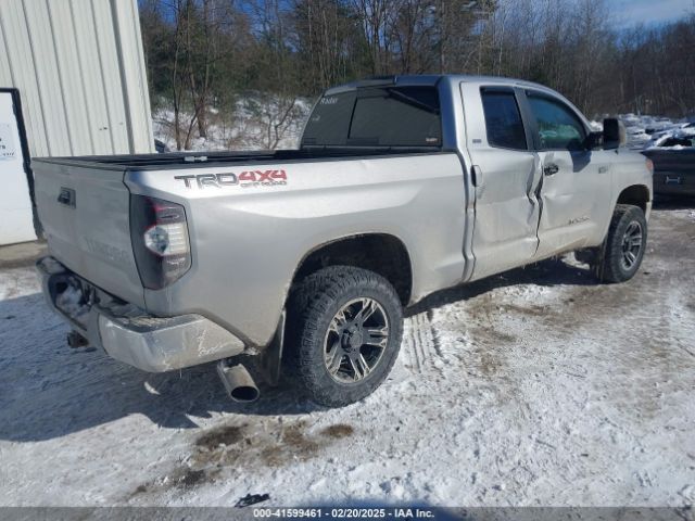 5TFUY5F14FX485993 Toyota Tundra Sr5 5.7l V8
