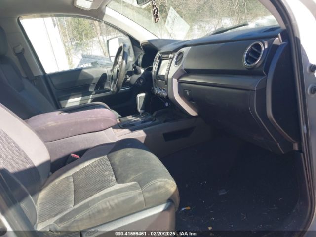5TFUY5F14FX485993 Toyota Tundra Sr5 5.7l V8