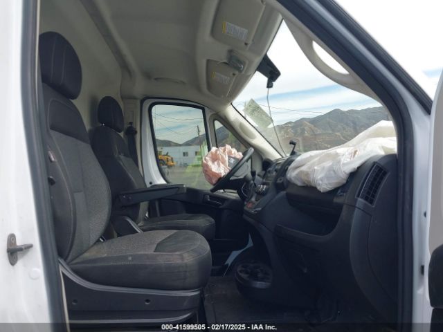 3C6TRVCG7KE520397 RAM Promaster 2500 High Roof 136 Wb