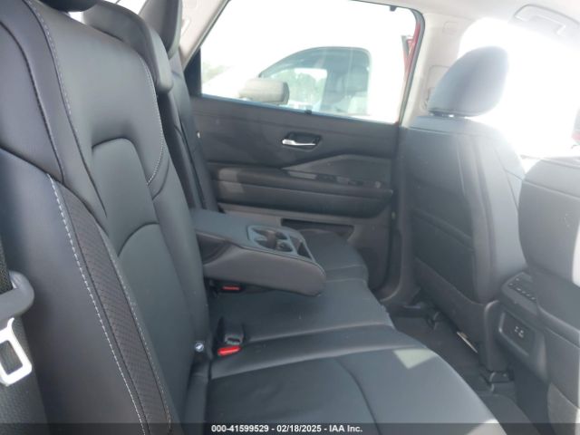5N1DR3CA1RC300862 Nissan Pathfinder Sl Fwd