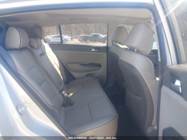 KNDPN3AC6H7237346 KIA Sportage Ex