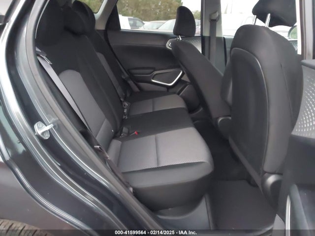 KNDJ23AU2N7836750 KIA SOUL LX