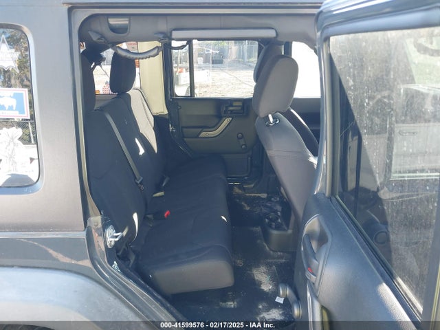 1C4BJWDG3JL859373 Jeep Wrangler Jk Unlimited Willy Wheeler 4x4