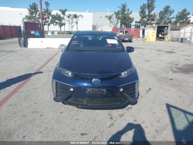 JTDBVRBD0HA002402 Toyota Mirai