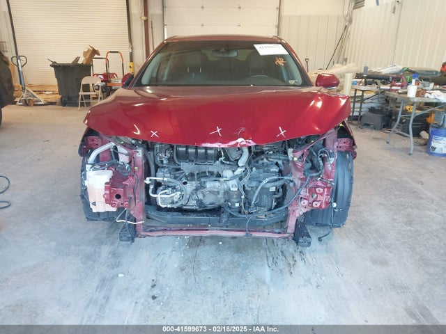 4T1B11HK5JU667671 Toyota CAMRY SE