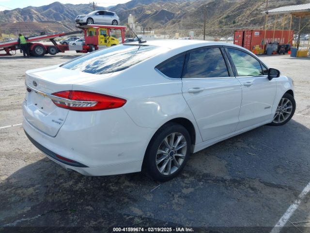 3FA6P0LU6HR344664 Ford Fusion Hybrid Se