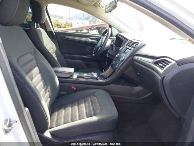 3FA6P0LU6HR344664 Ford Fusion Hybrid Se