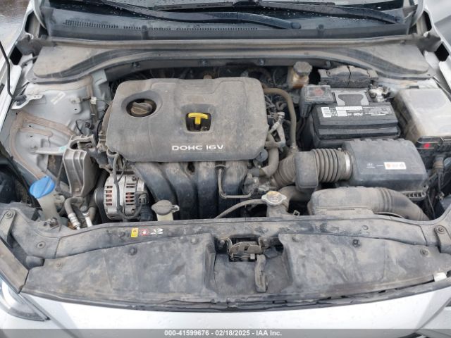 5NPD74LF9JH356083 Hyundai ELANTRA SE