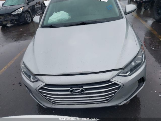 5NPD74LF9JH356083 Hyundai ELANTRA SE