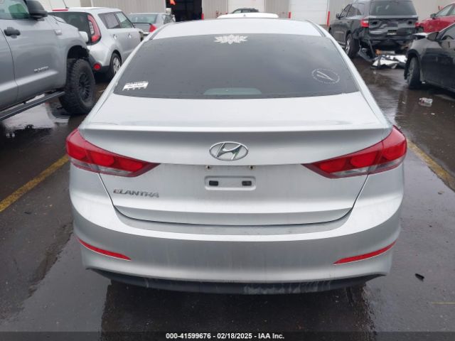 5NPD74LF9JH356083 Hyundai ELANTRA SE