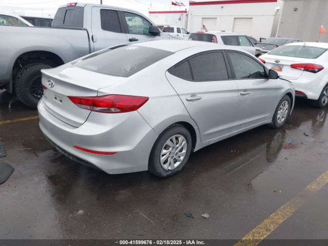 5NPD74LF9JH356083 Hyundai ELANTRA SE