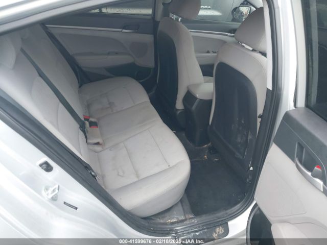 5NPD74LF9JH356083 Hyundai ELANTRA SE