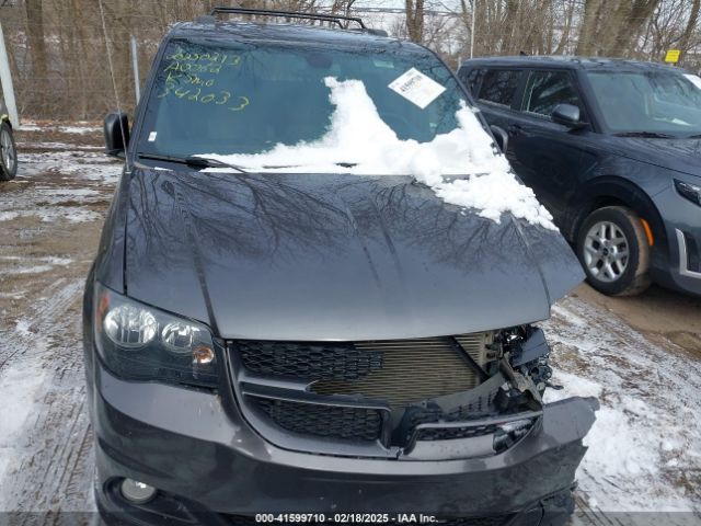 2C4RDGEG0JR342033 Dodge Grand Caravan Gt