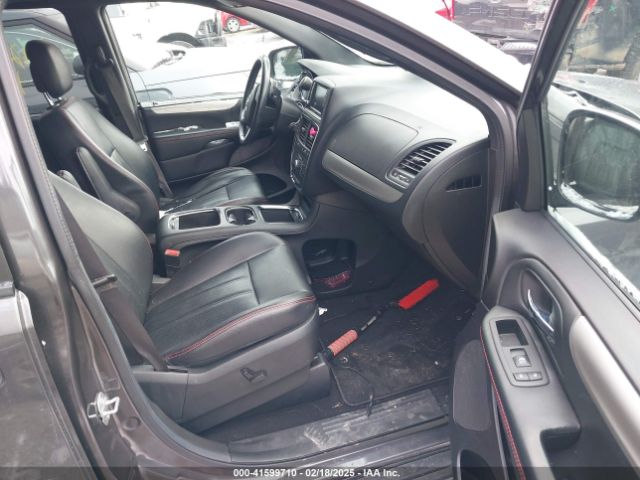 2C4RDGEG0JR342033 Dodge Grand Caravan Gt