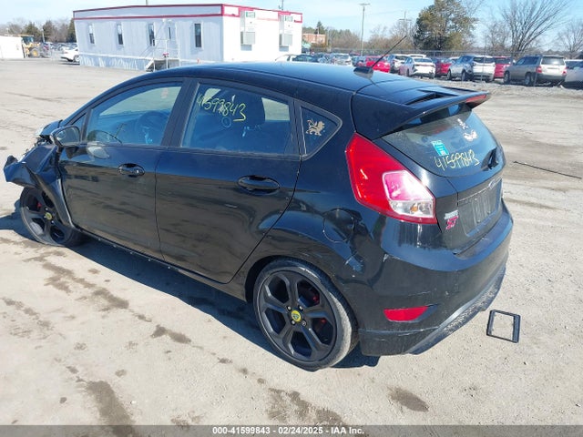 3FADP4GX7JM108773 Ford FIESTA ST