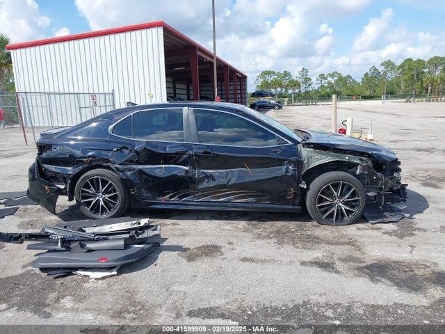 4T1G11AK6PU741172 Toyota CAMRY SE