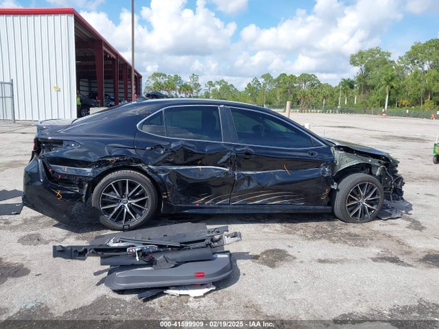 4T1G11AK6PU741172 Toyota CAMRY SE