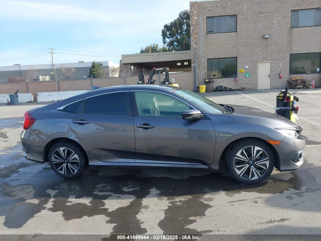 JHMFC1F37JX017636 Honda Civic Ex-t